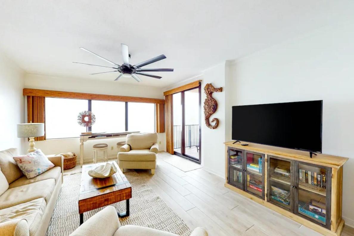 Four Seasons Unit 403e Holiday home Orange Beach
