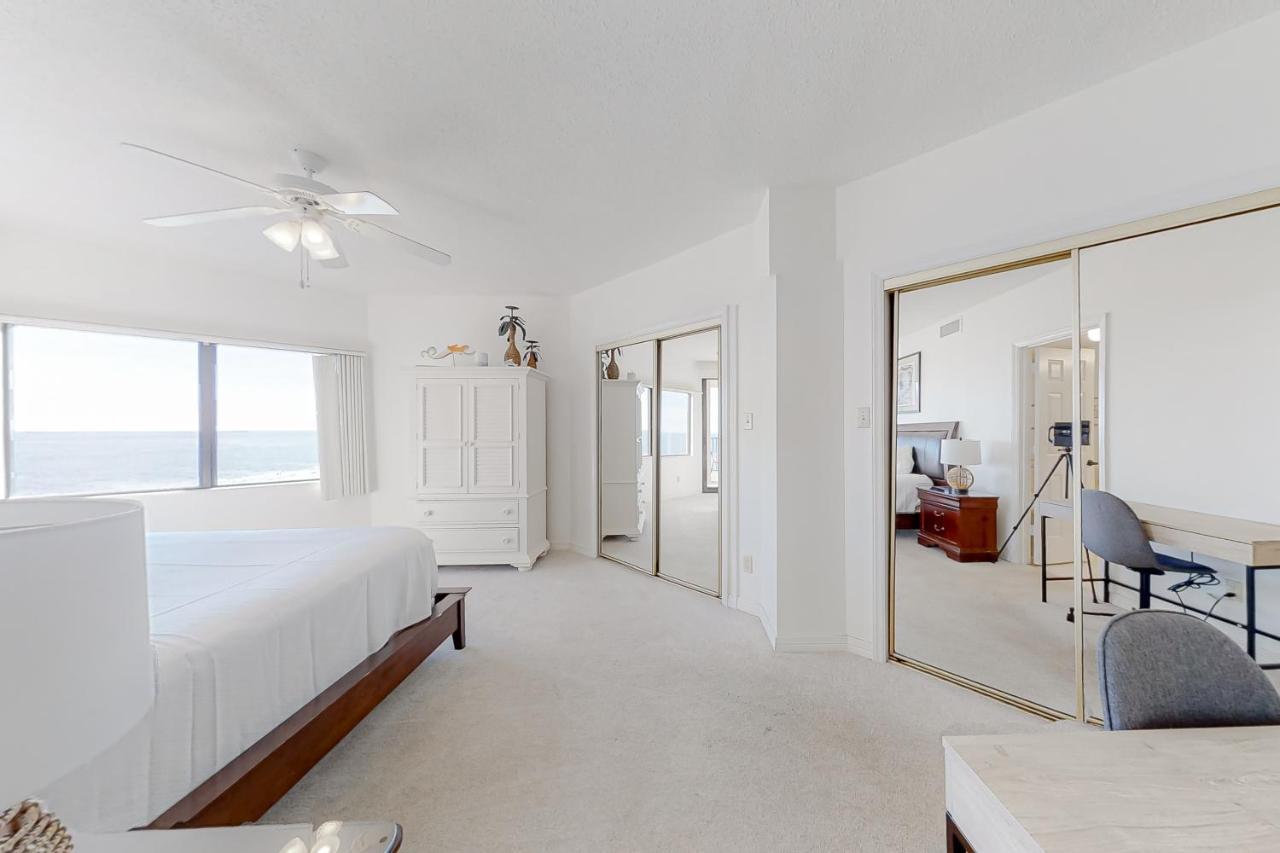 Apartment Four Seasons 603e