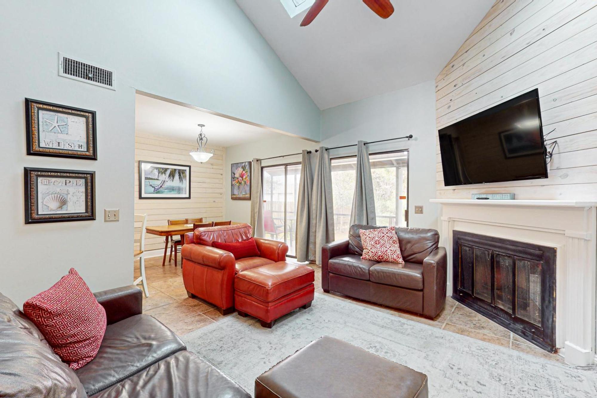 Mariner Lakes 20 Apartment