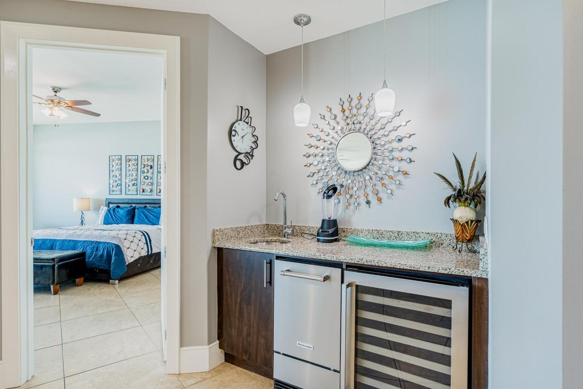 Turquoise C407 Orange Beach
