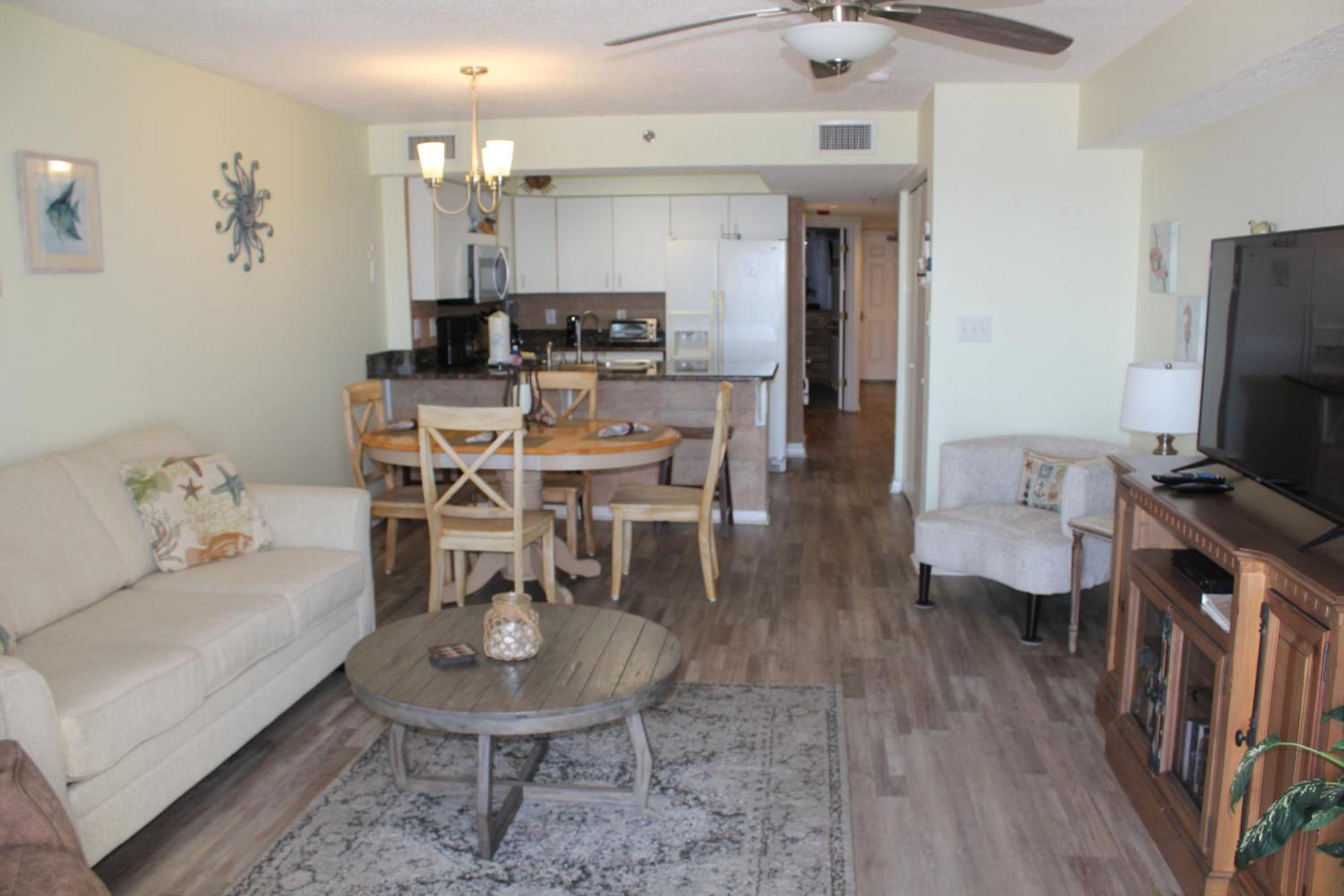 Four Winds 402 By Albvr - Amazing Beachfront With Private Balcony & Unbelievable Views! Holiday home