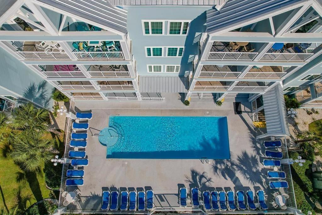 Cozy 2bd/2ba W/ View, Sleeps 6 Holiday home