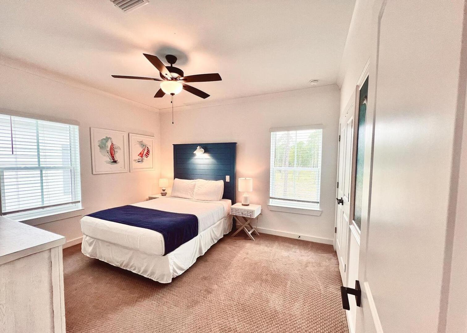 Beautiful 3br/25ba W/ Kayak Access, Sleeps 10