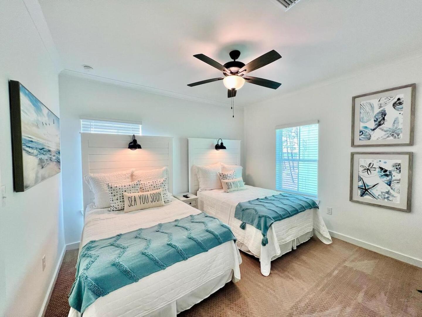 Beautiful 3br/25ba W/ Kayak Access, Sleeps 10