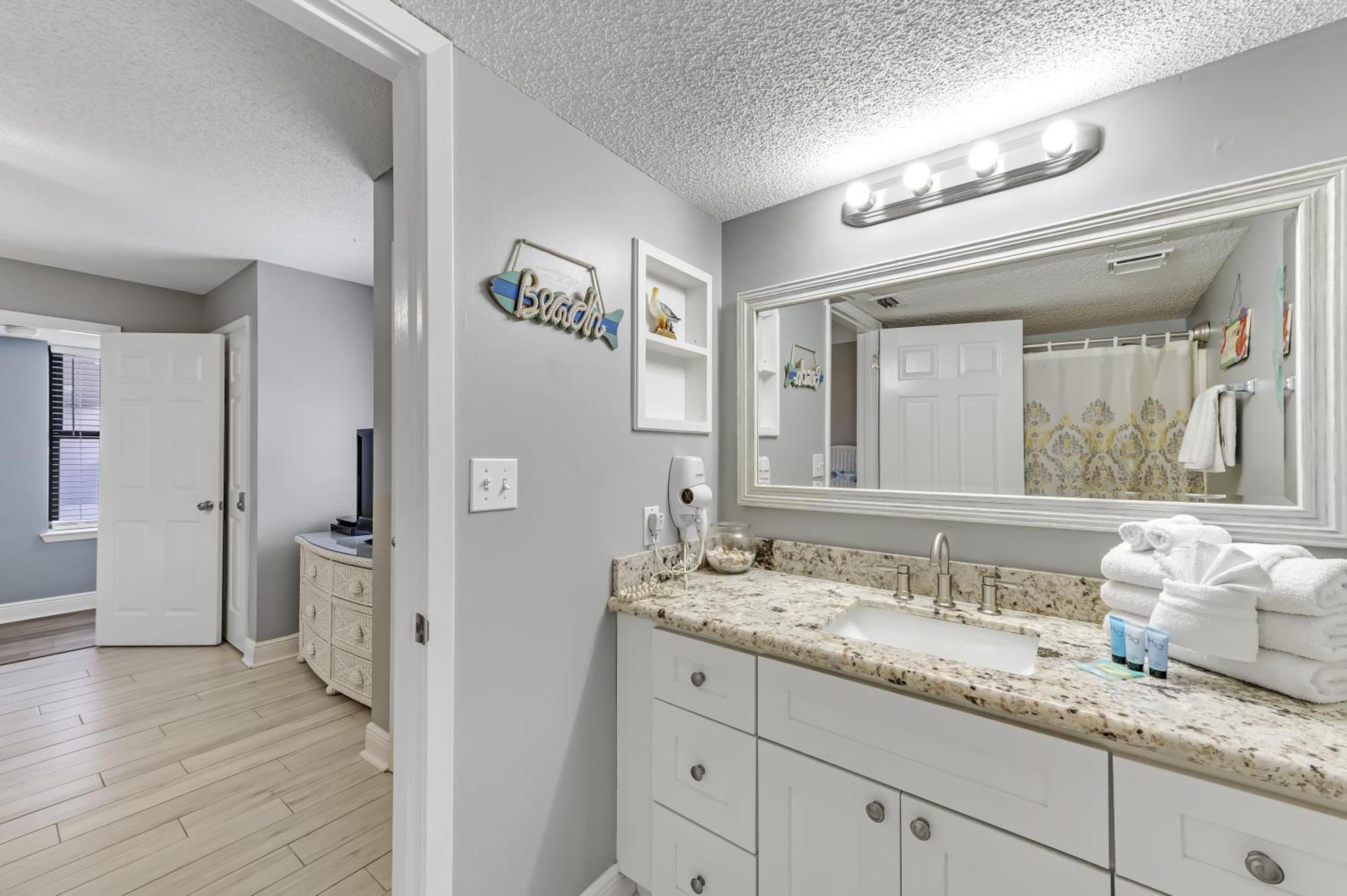 Phoenix 6 Unit 204 * Orange Beach