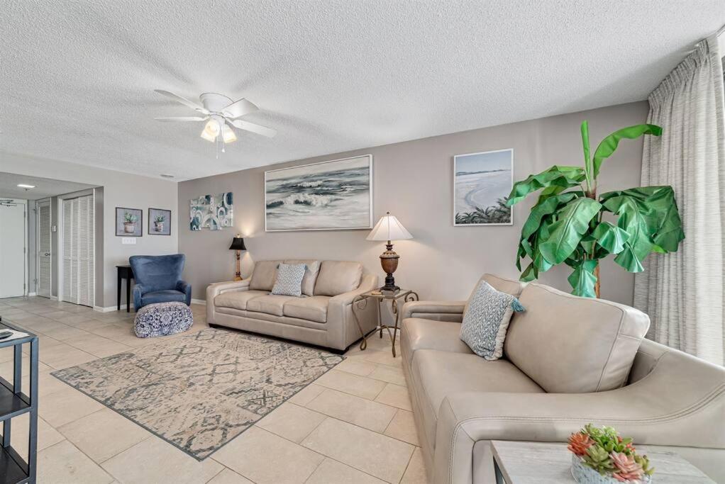 Phoenix-vii Unit 7814 - New-beach Front-sleeps 6 Orange Beach