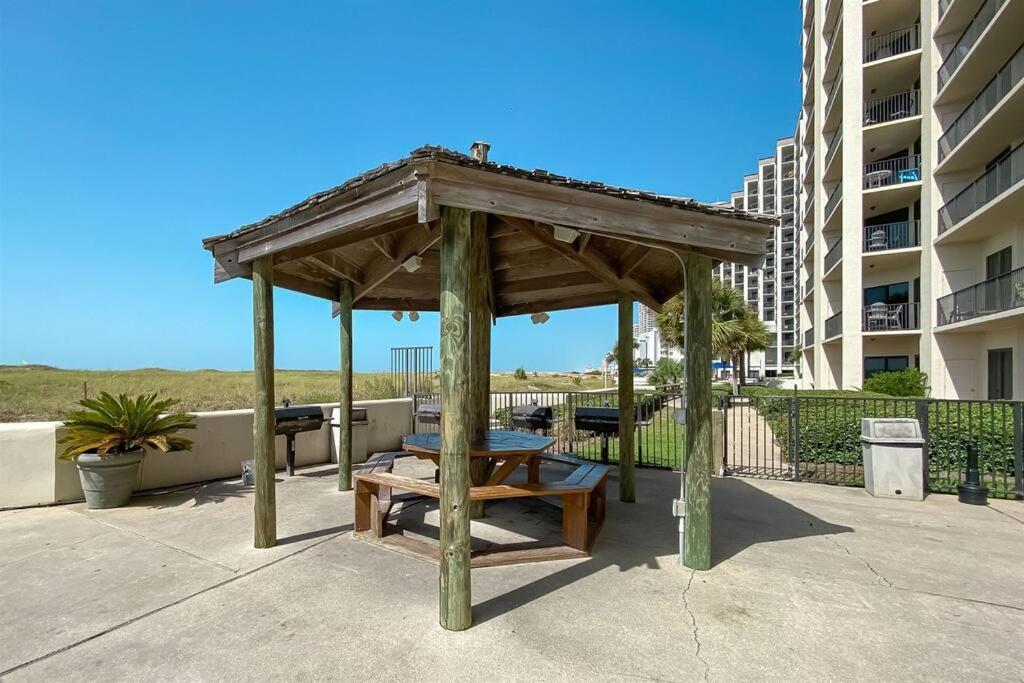 Phoenix-vii Unit 7814 - New-beach Front-sleeps 6