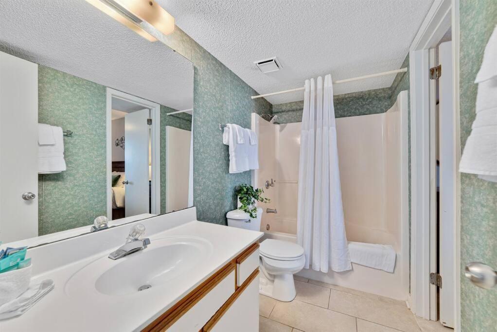 Apartment Phoenix-vii Unit 7814 - New-beach Front-sleeps 6