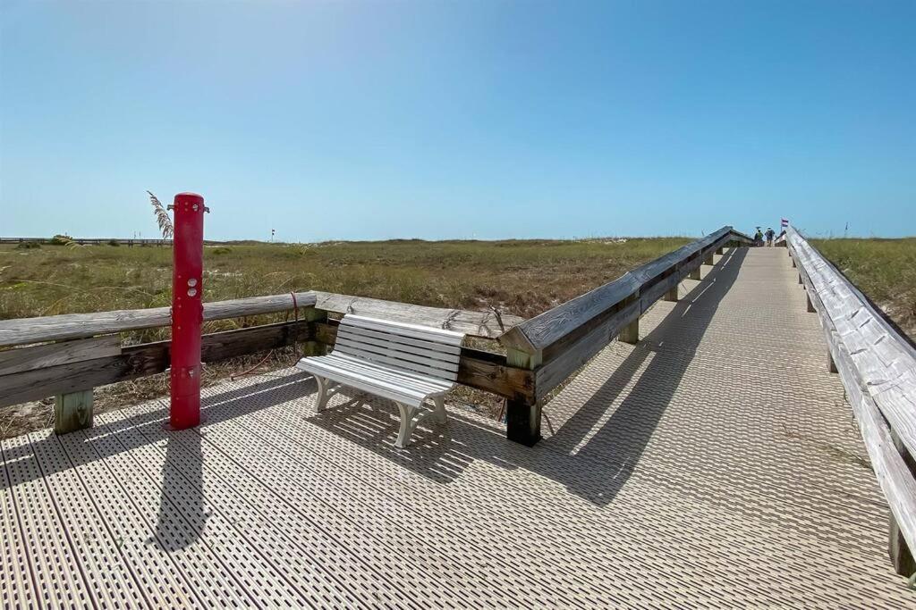 Phoenix-vii Unit 7814 - New-beach Front-sleeps 6