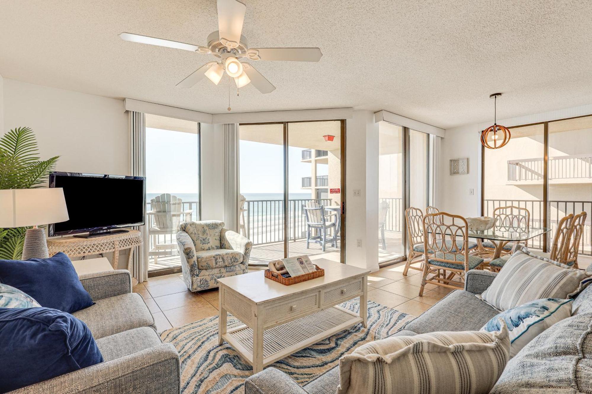Apartment Orange With Ocean-view Balcony!