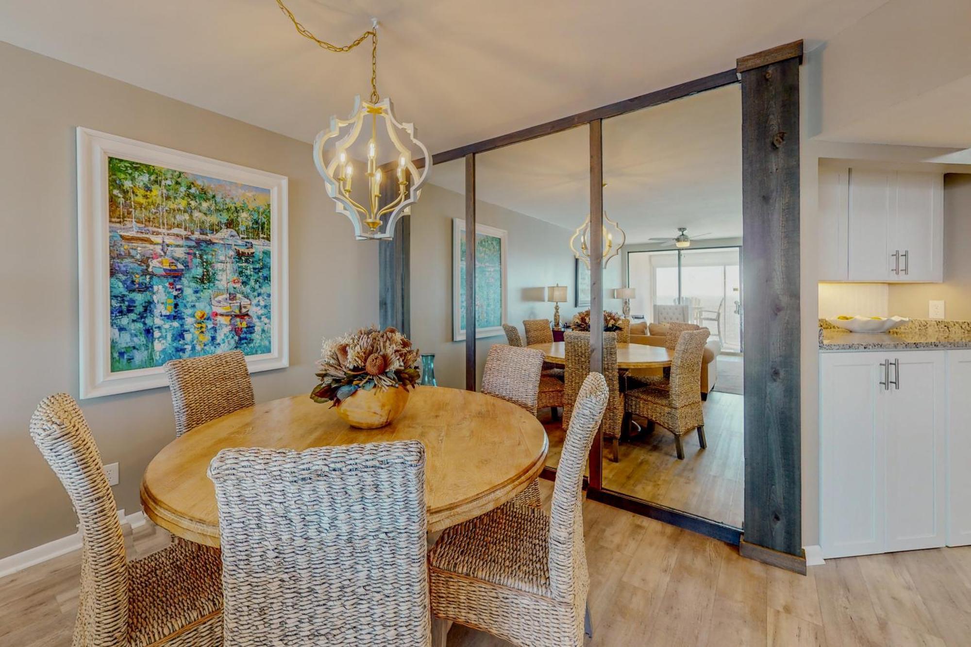 Bluewater 1504 Apartment