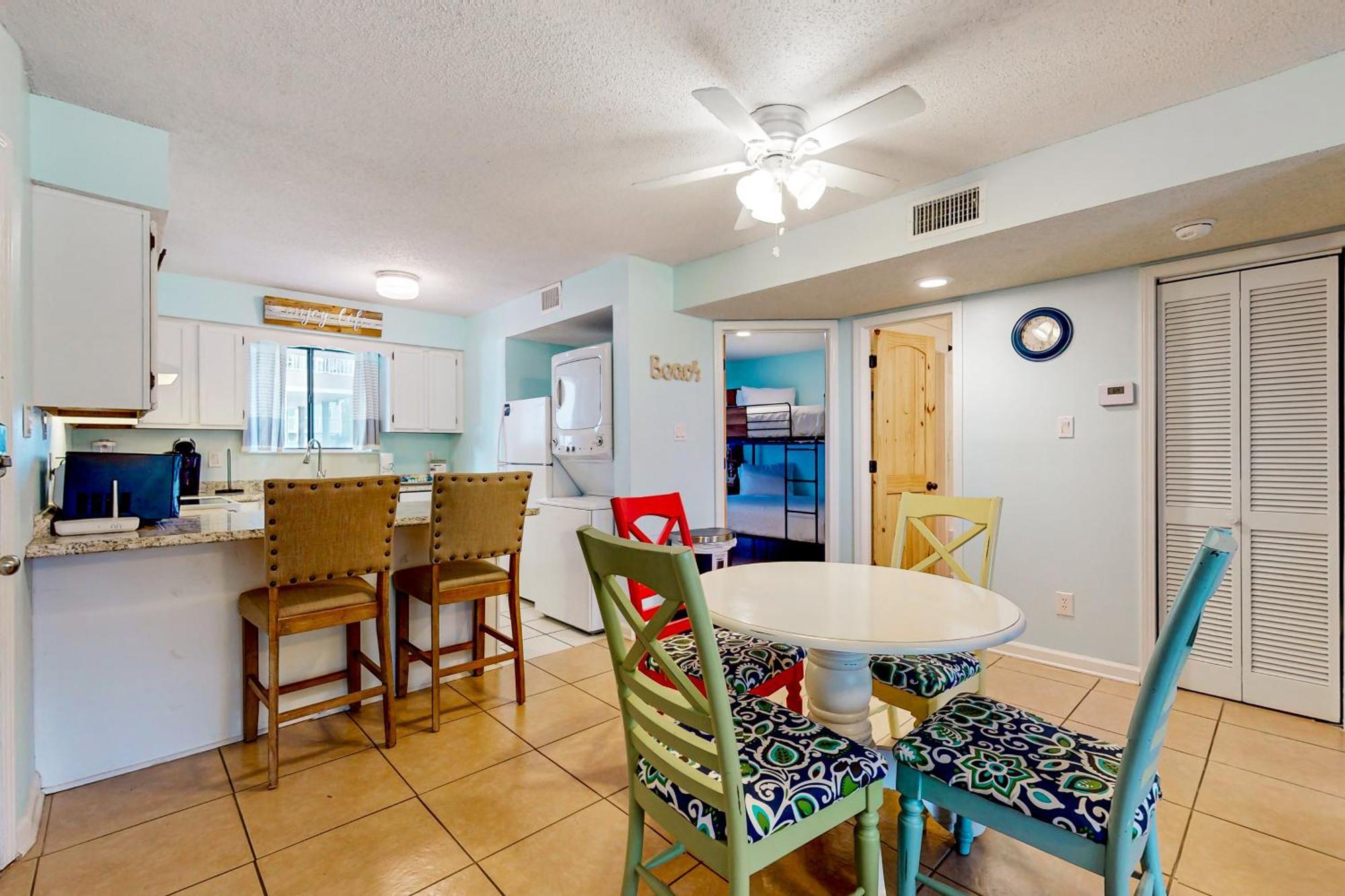 Wolf Bay 106 Apartment