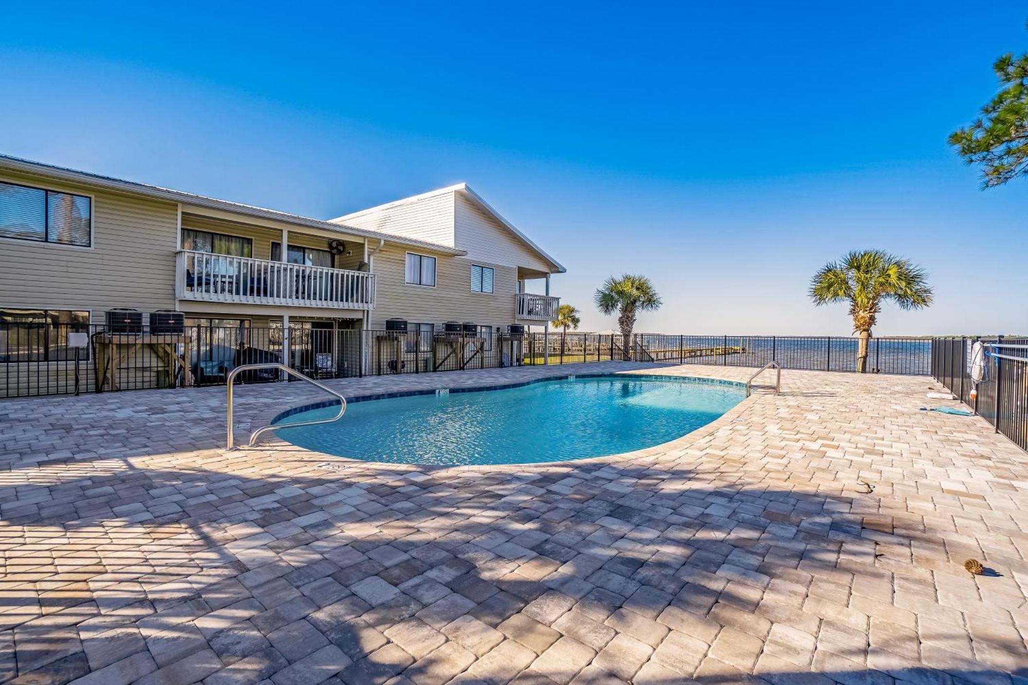 Apartment Wolf Bay 106
