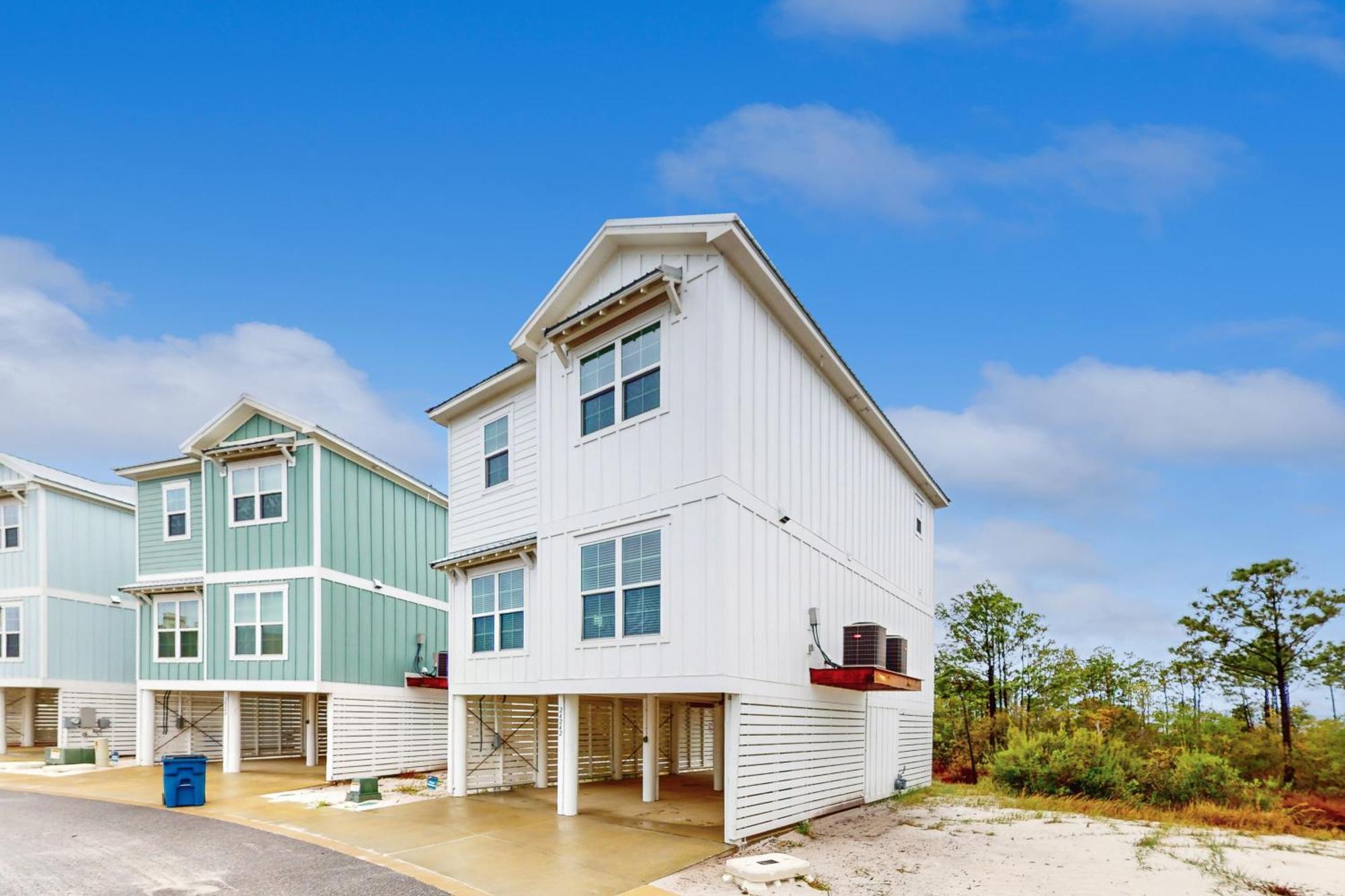 The Peach At The * Orange Beach