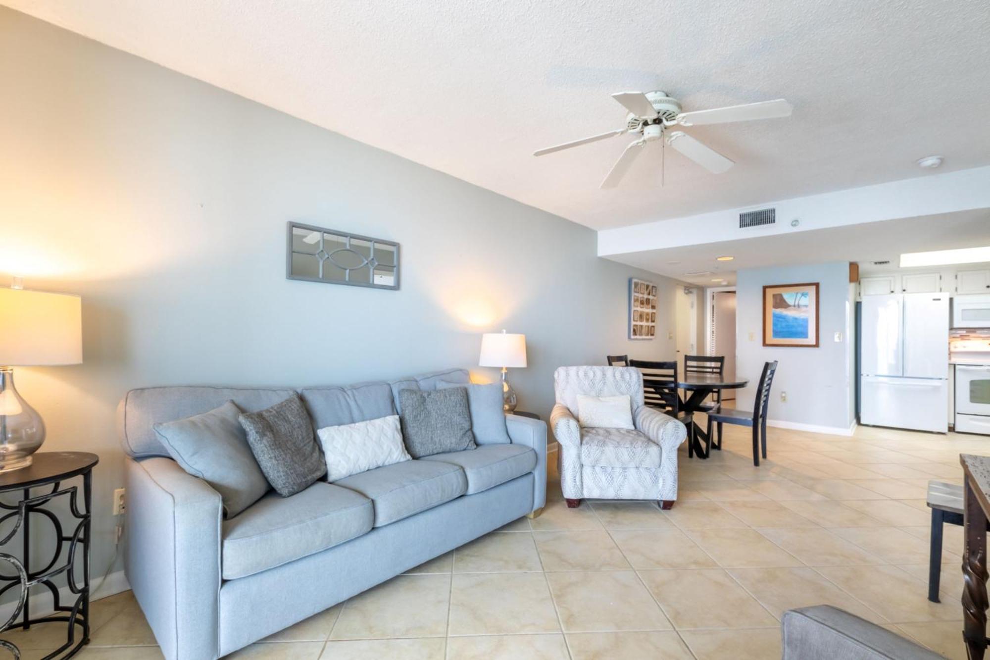 Phoenix I 1085 Apartment *