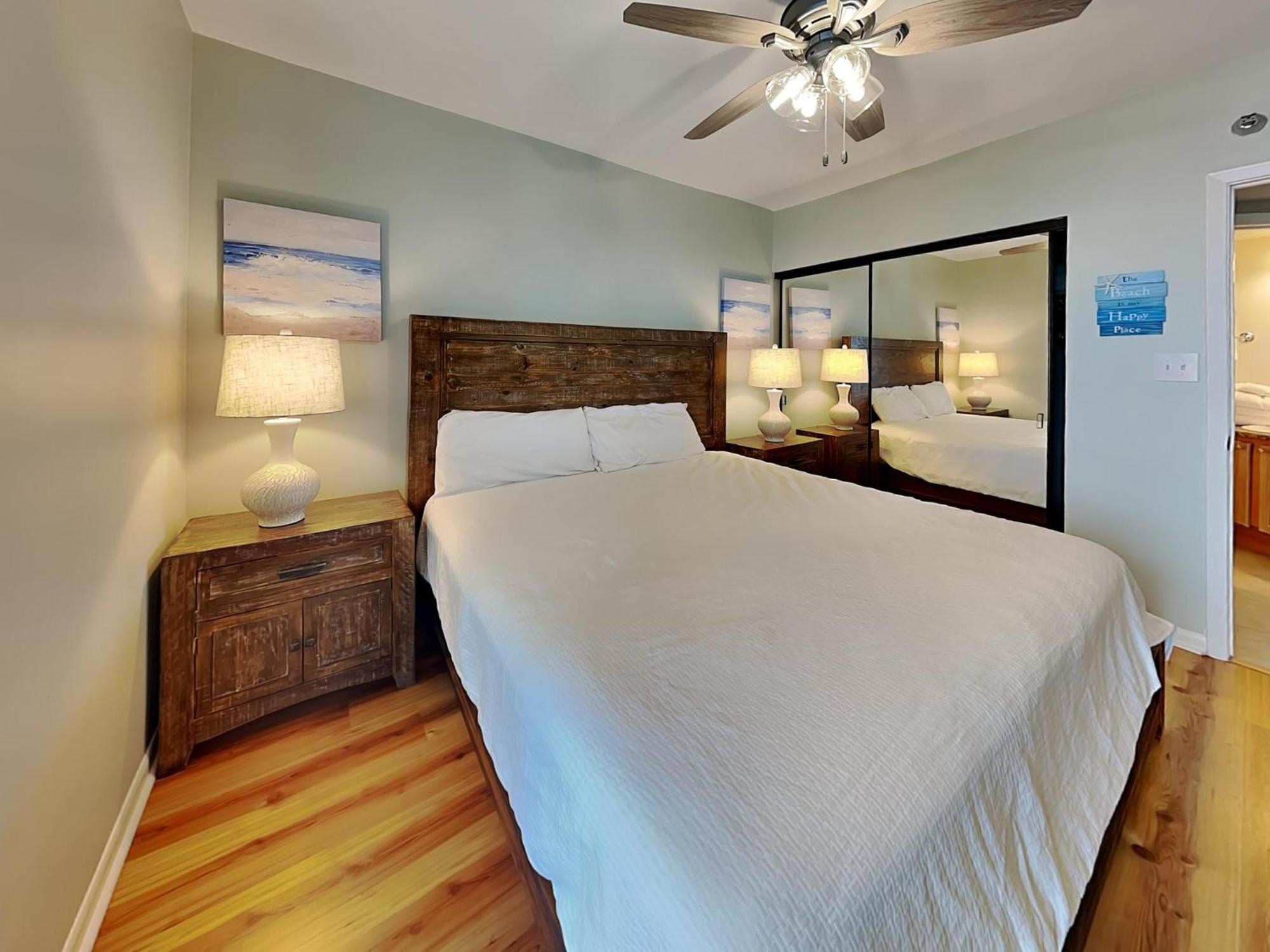 Pelican Pointe #606