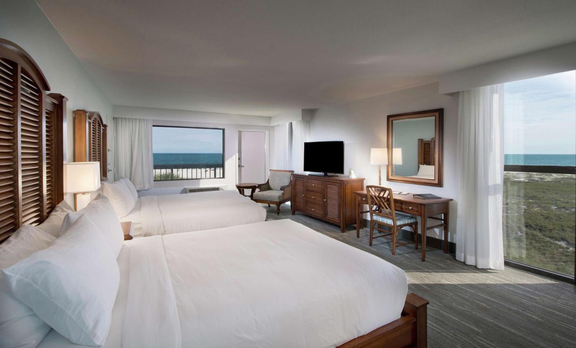 The Island House A Doubletree By Hilton Hotel 4*