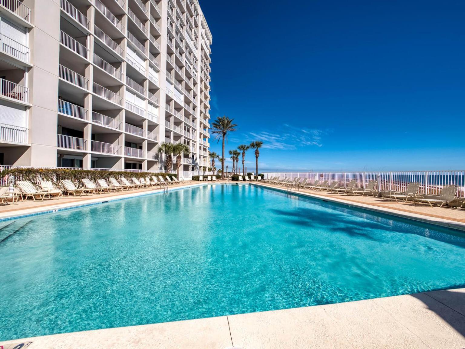 Pelican Pointe 1505 By Collection
