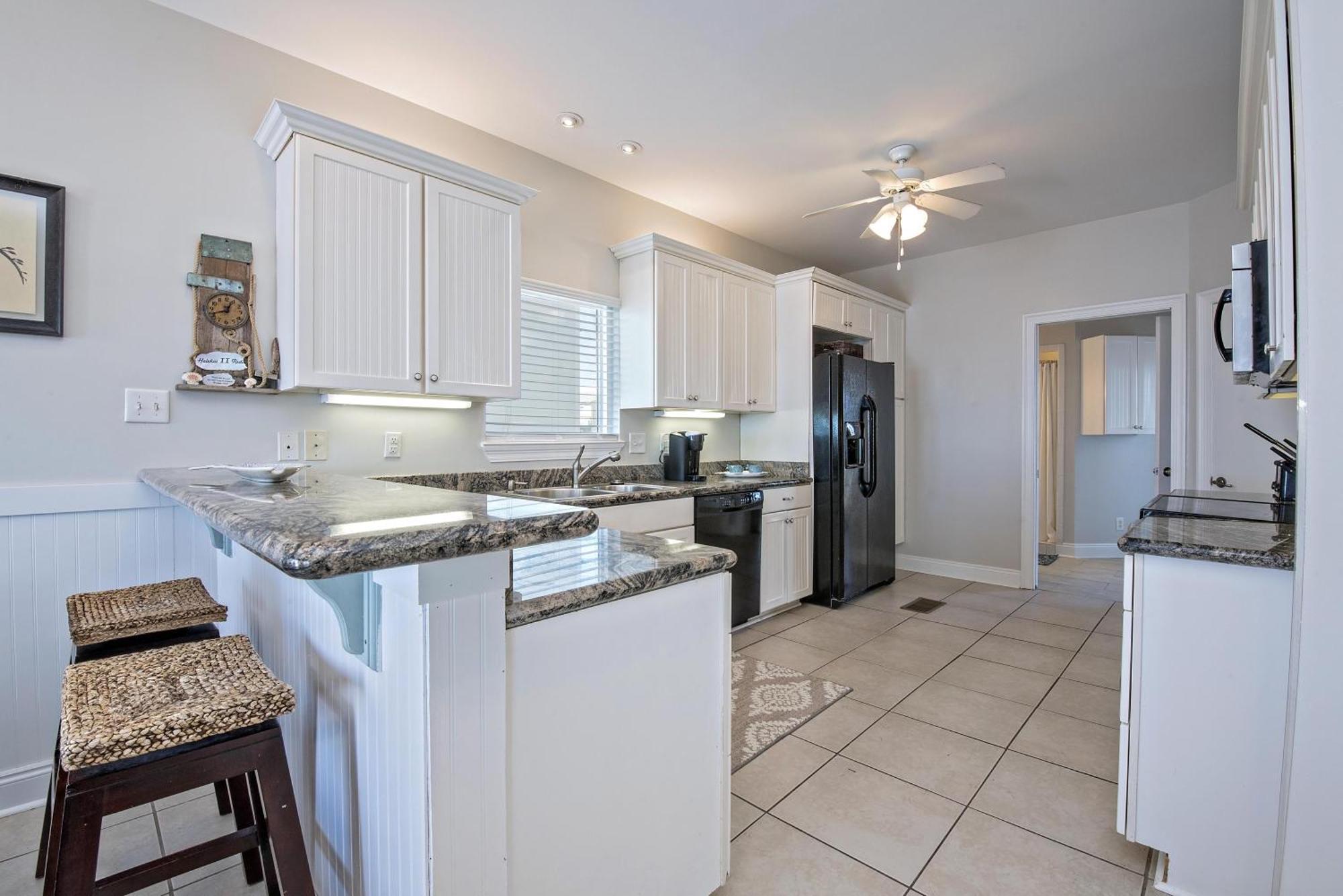 Halekaii 2 Gulf Front W-private Pool, Great Location! Alvacationrentals Holiday home *