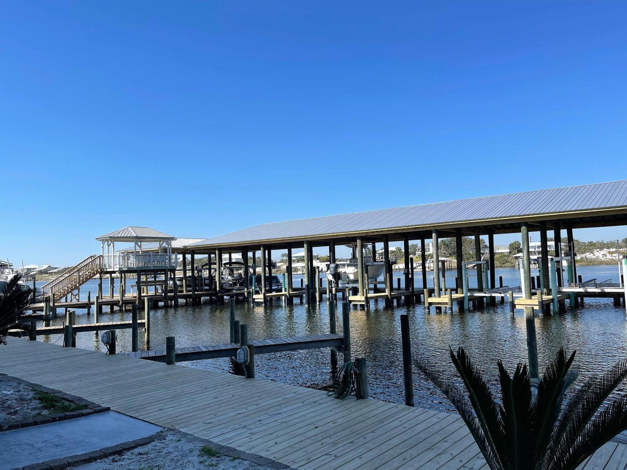 Jubilee Landing 107 *