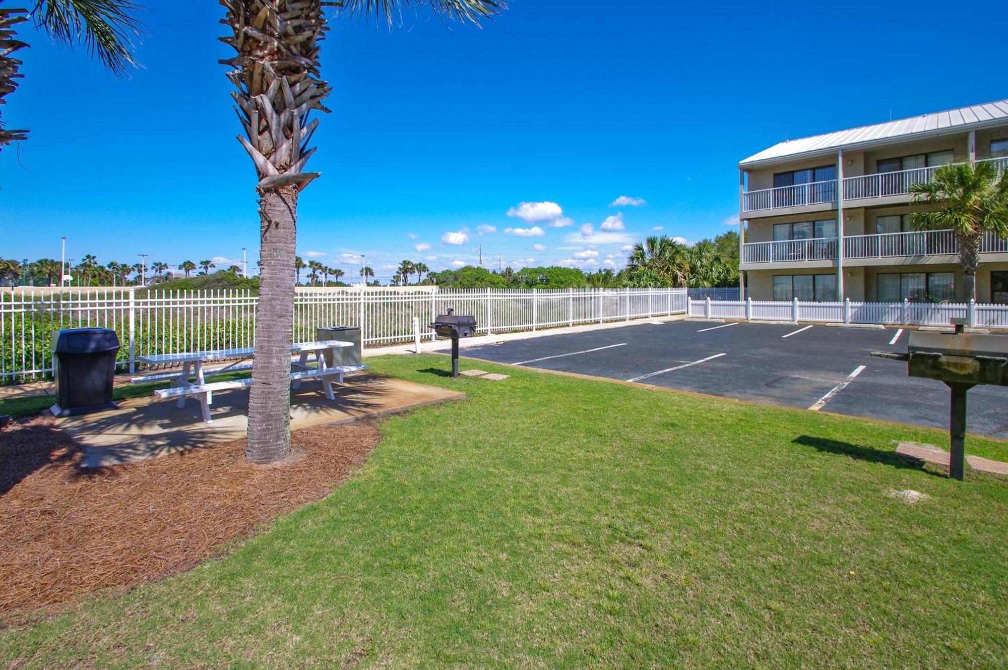 Holiday home Seaside & Racquet Club Unit 2104
