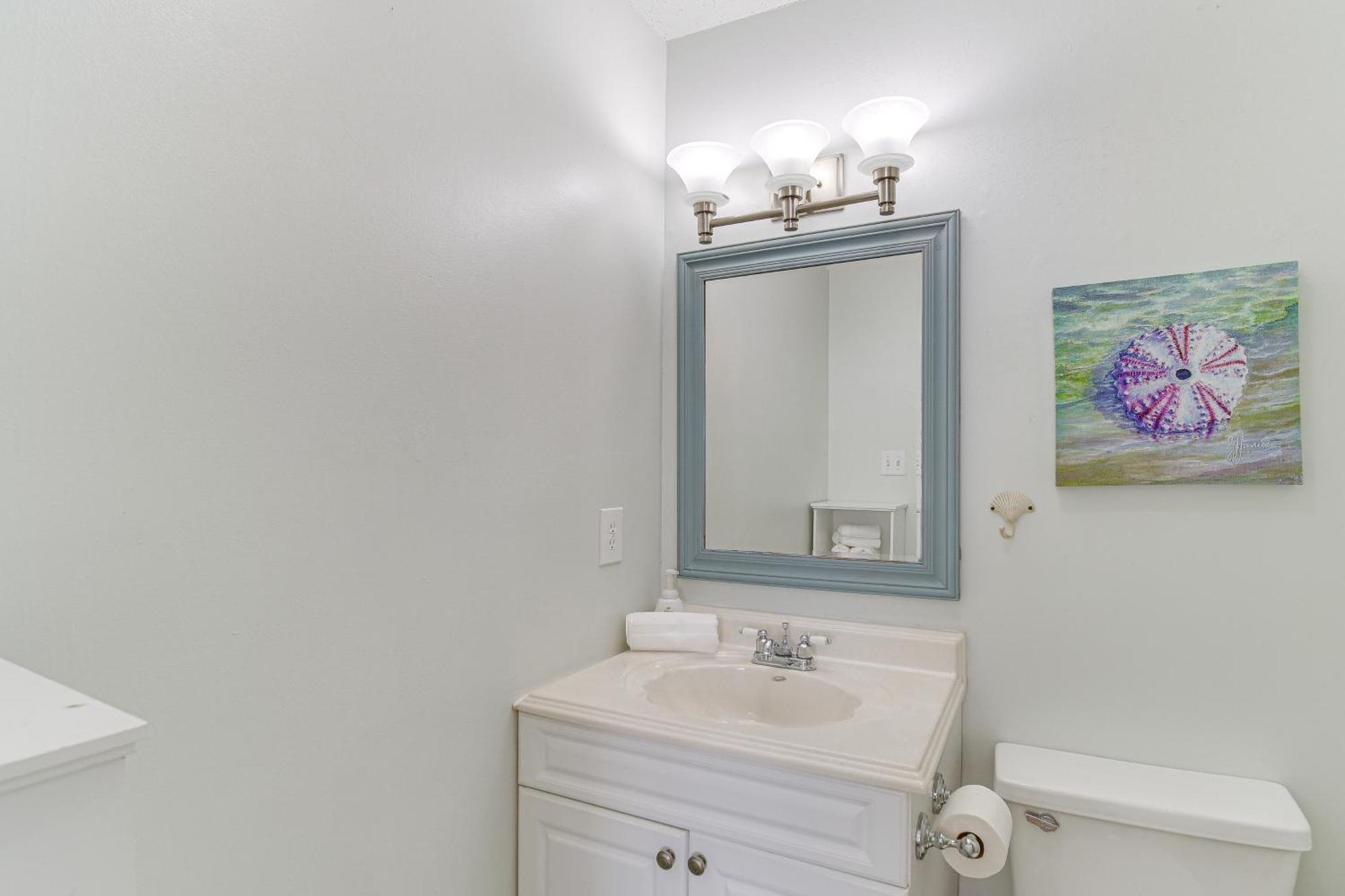 Orange Walk To Waterfront Park! Apartment