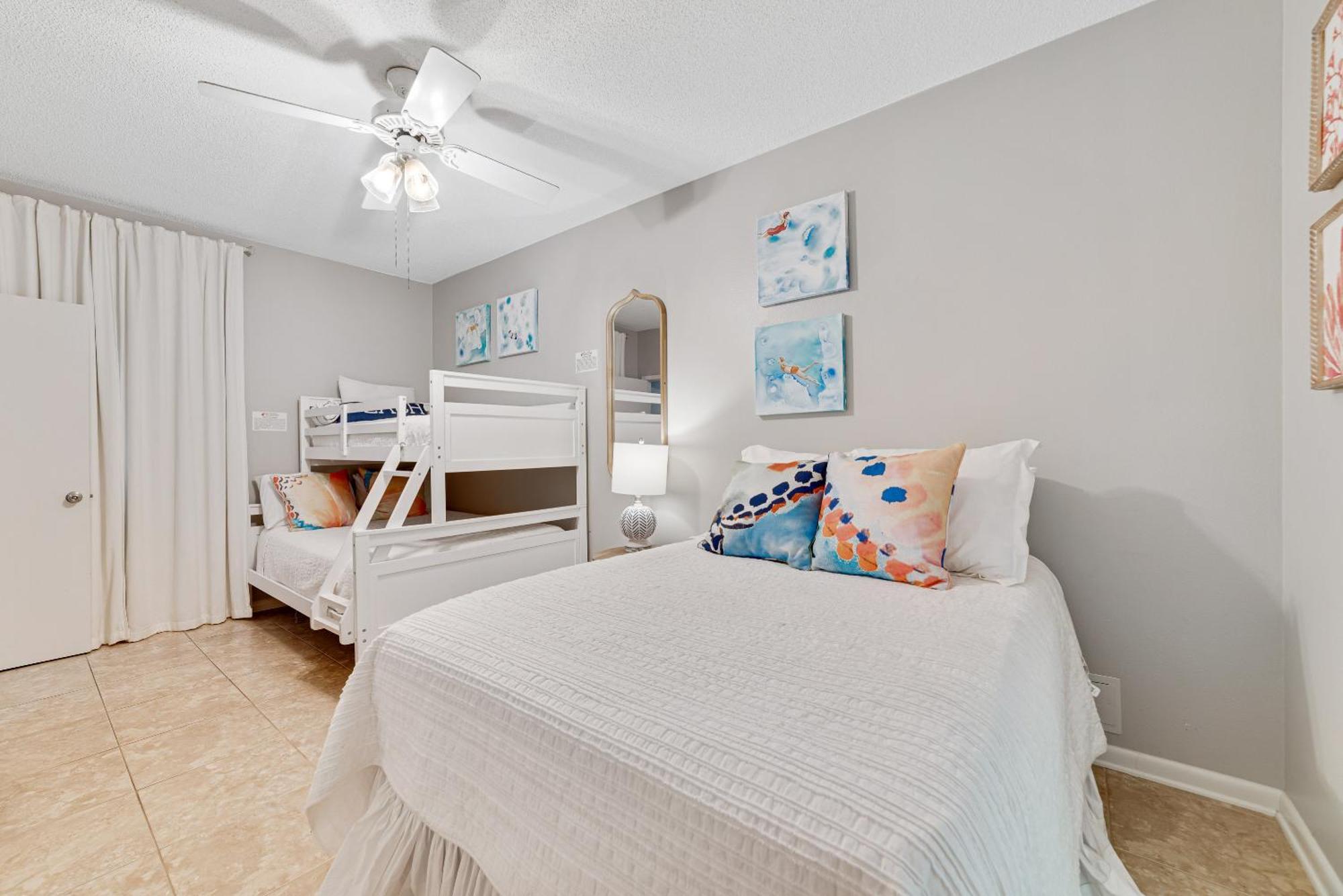 Phoenix East 1503 * Orange Beach