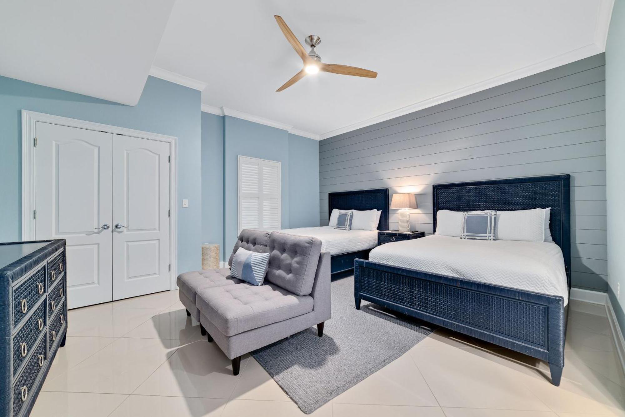 Phoenix Orange 2203 Holiday home