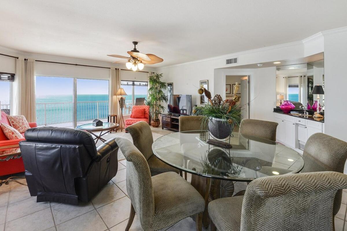 Admirals Quarters 1201 Holiday home *