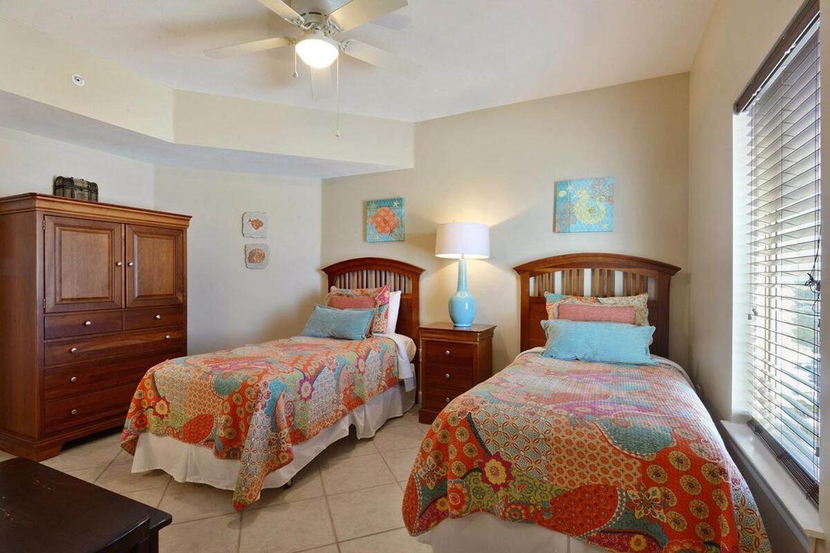 Admirals Quarters 1201 Holiday home *