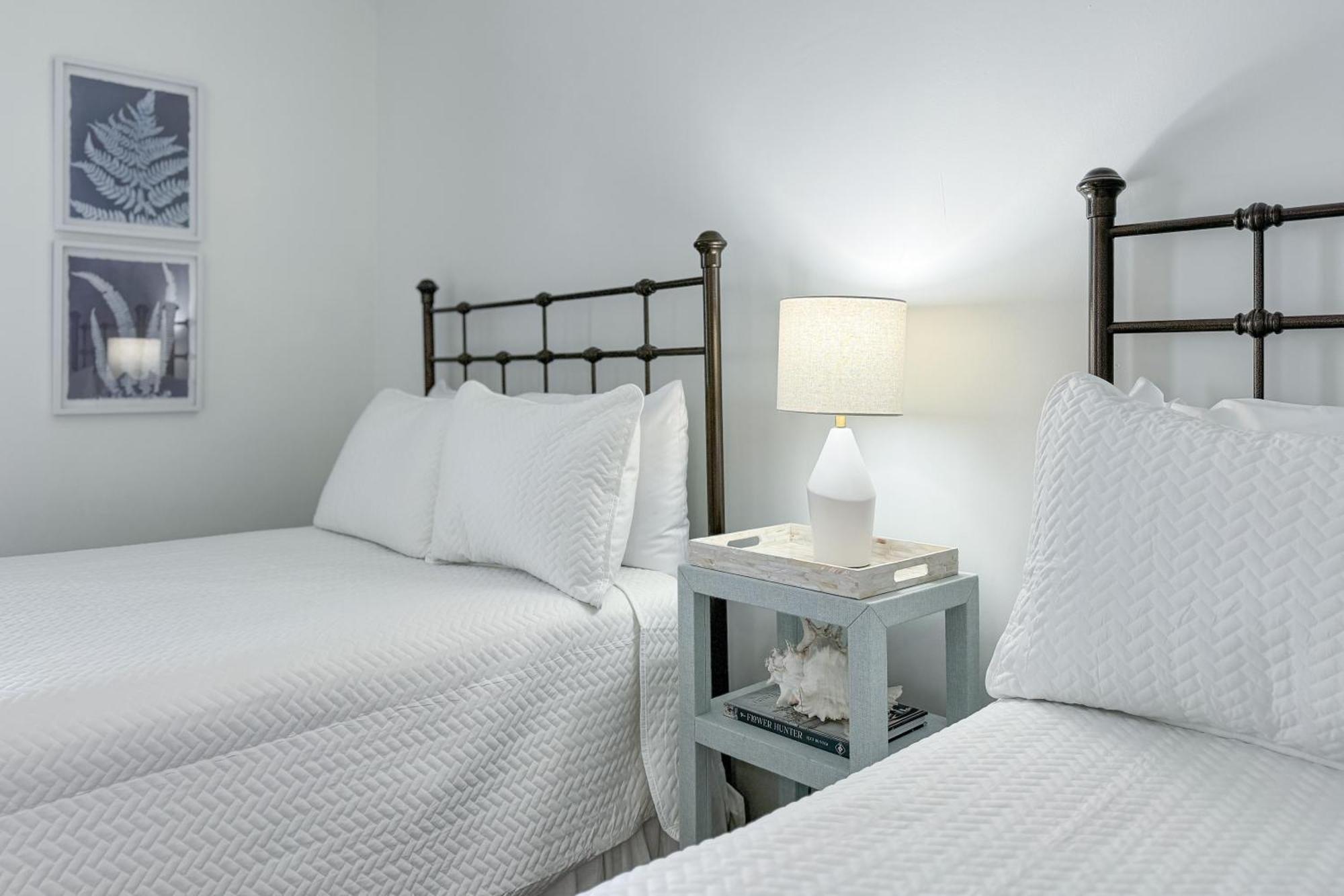 Windward Pointe 205