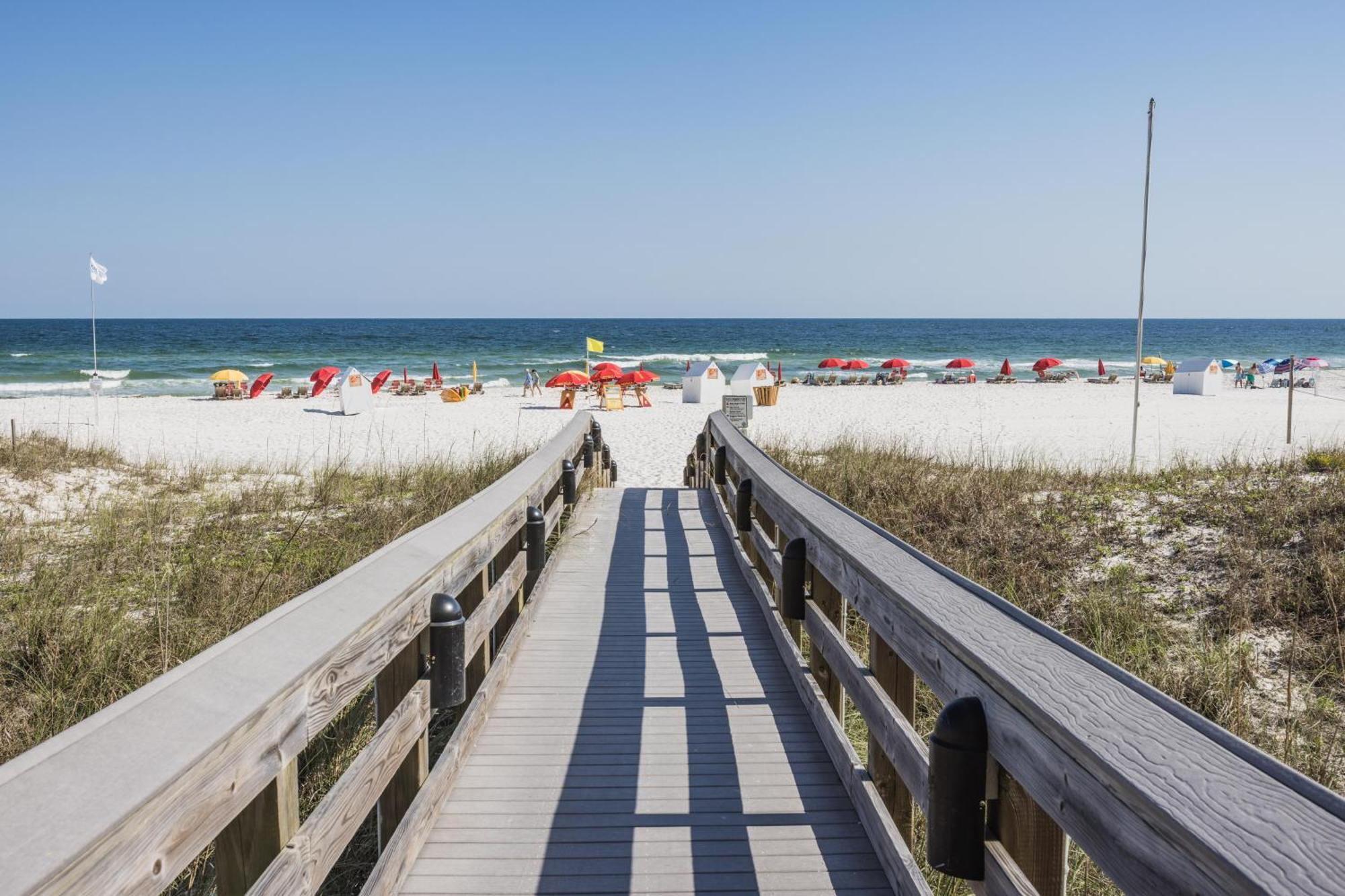 Windward Pointe 205 *