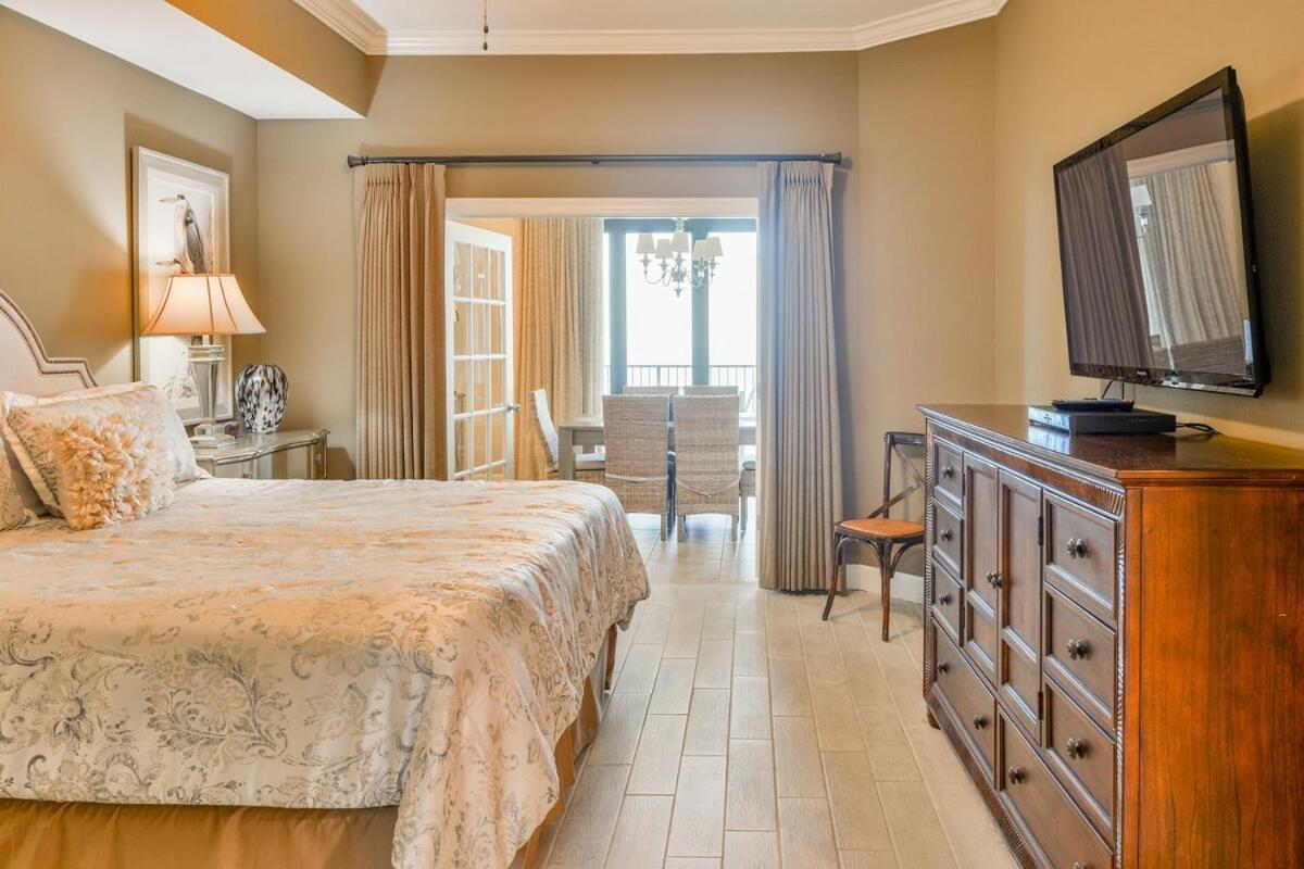 The Oasis 2403