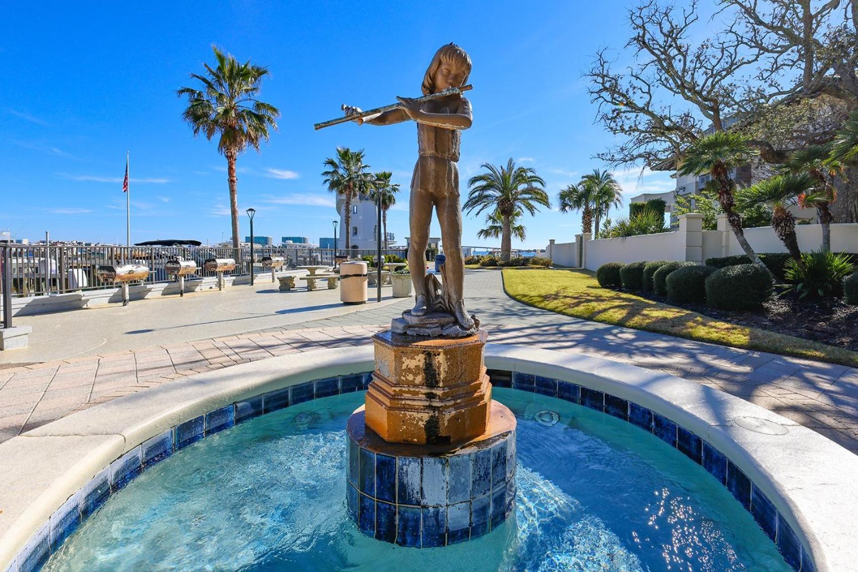 Apartment Phoenix On The Bay 2 By Brett Robinson Vacations