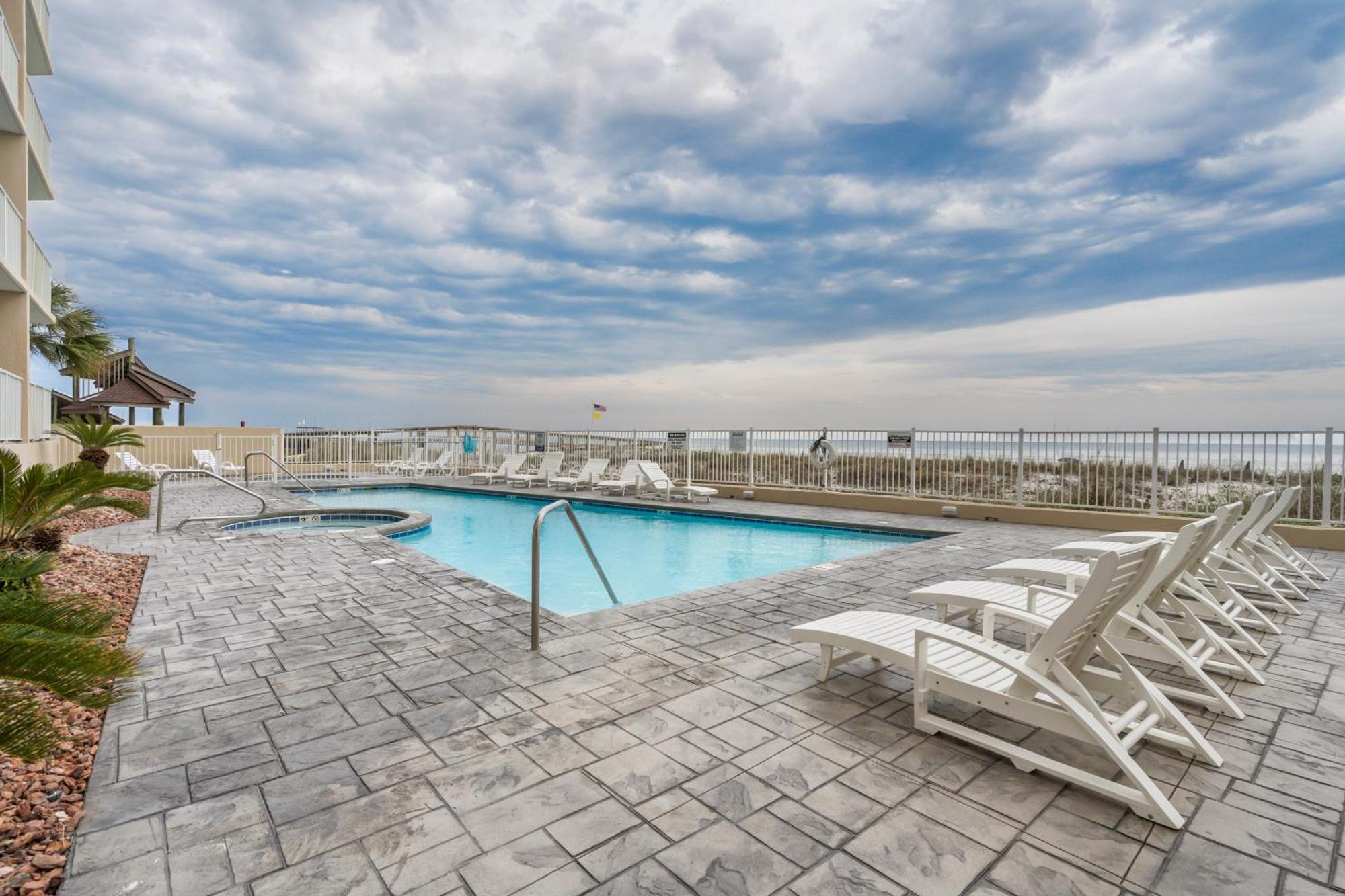 Four Winds 304 By Liquid Life Apartment *