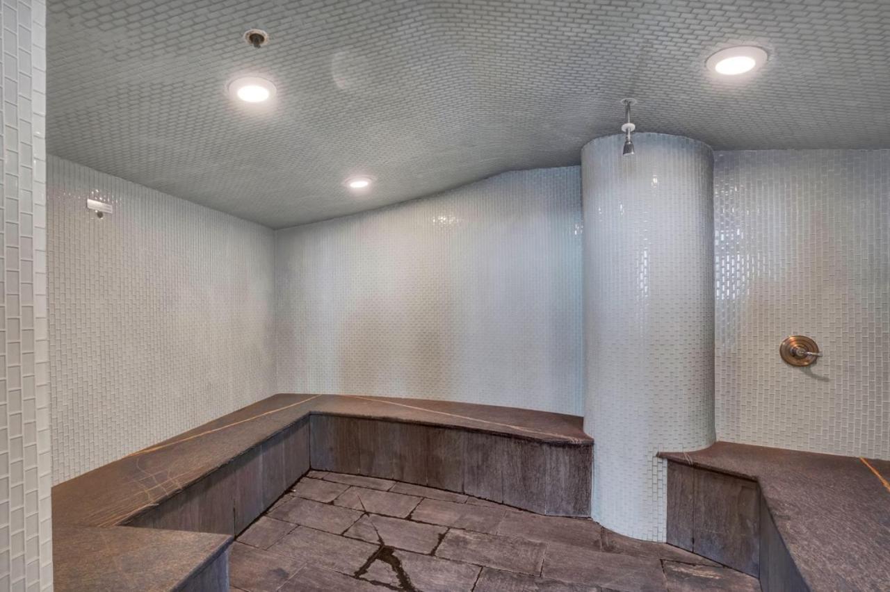Apartment Turquoise Place 803c *