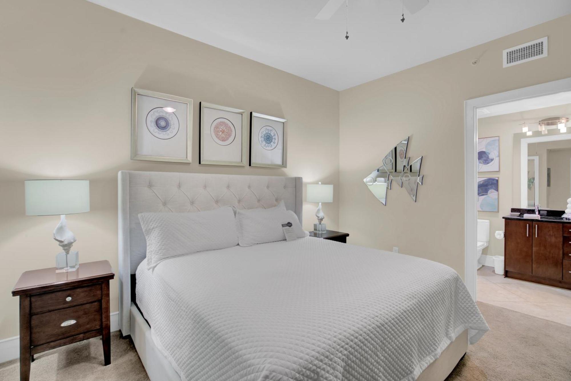 Turquoise Place 803c Apartment