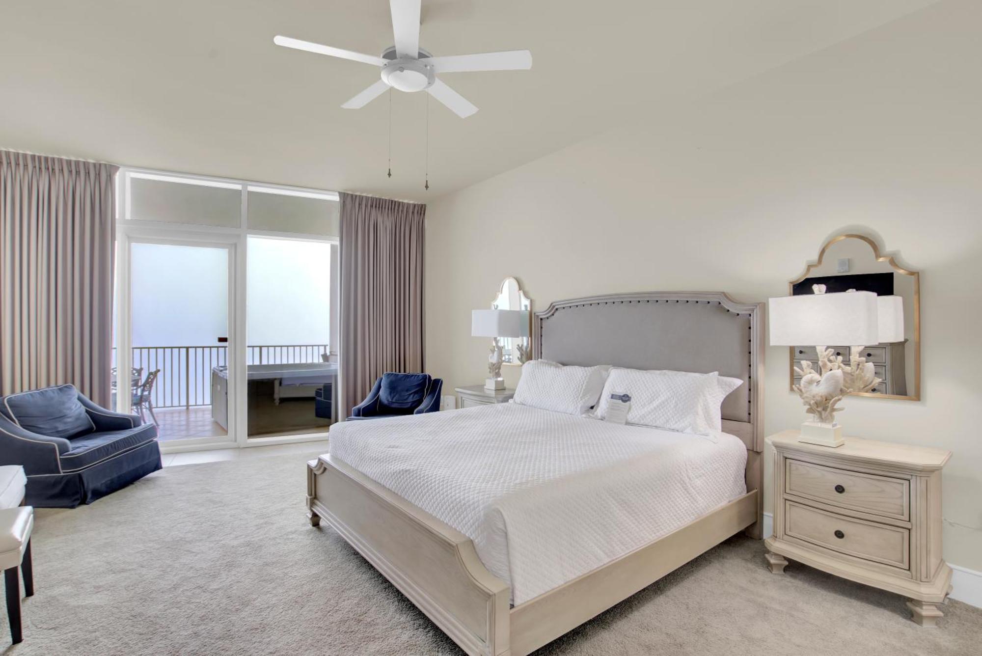 Turquoise Place 803c Apartment