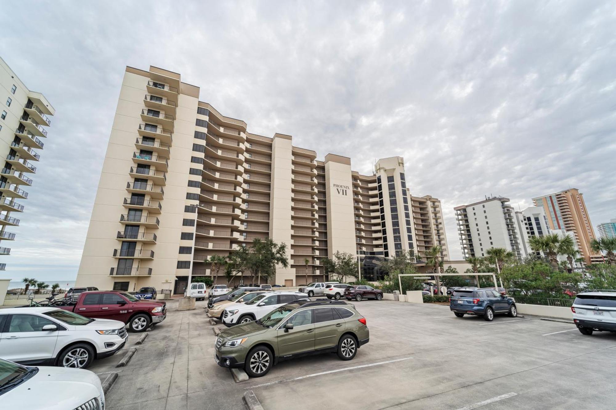 Phoenix Vii 713 By Liquid Life Apartment *