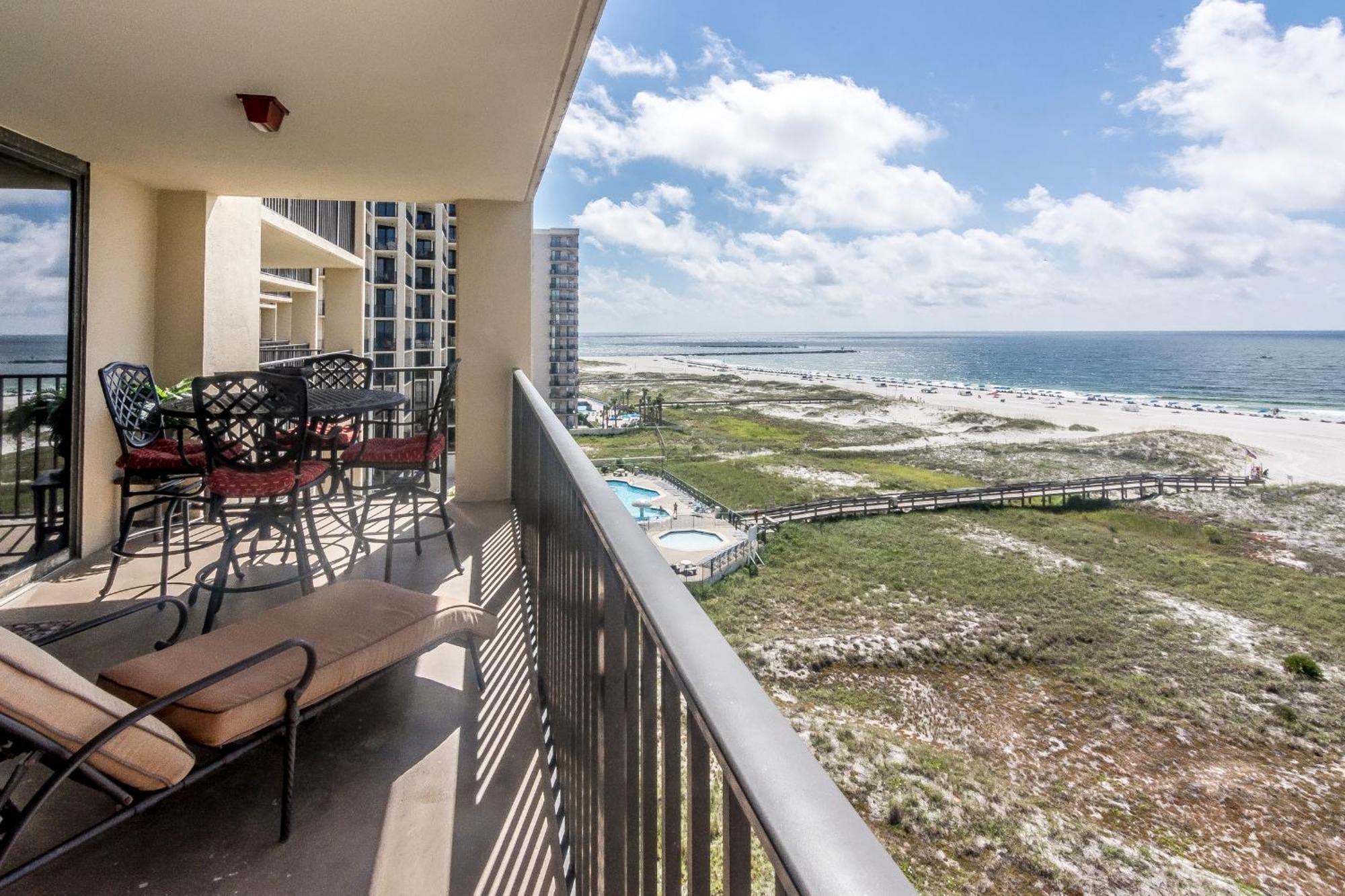 Phoenix Vii 713 By Liquid Life Apartment