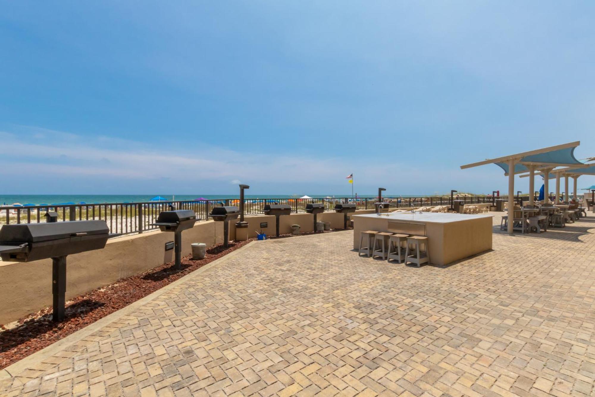 Apartment Phoenix X 1209 By Liquid Life Orange Beach
