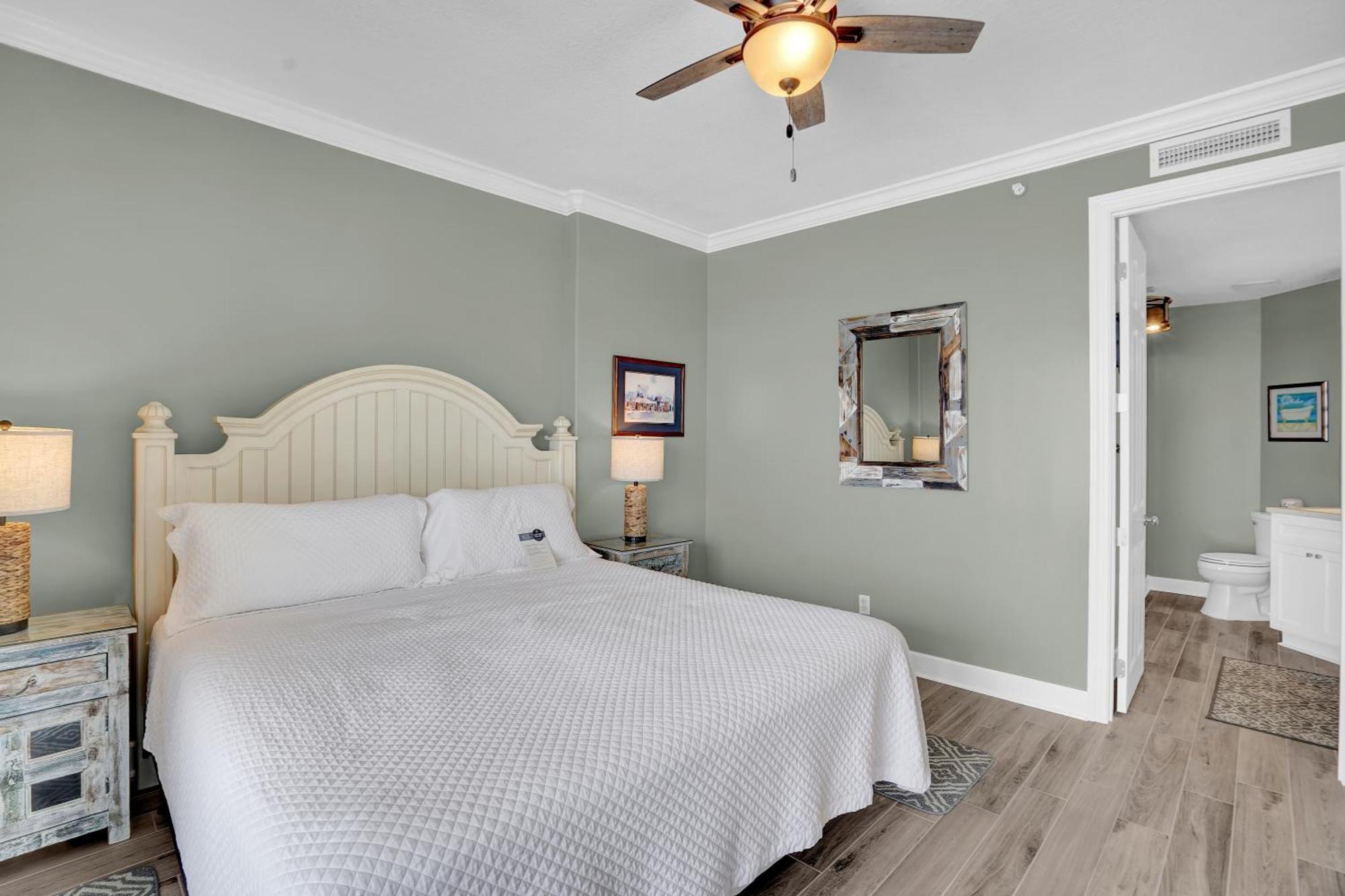 Hotel Regency Isle 911 By Liquid Life *