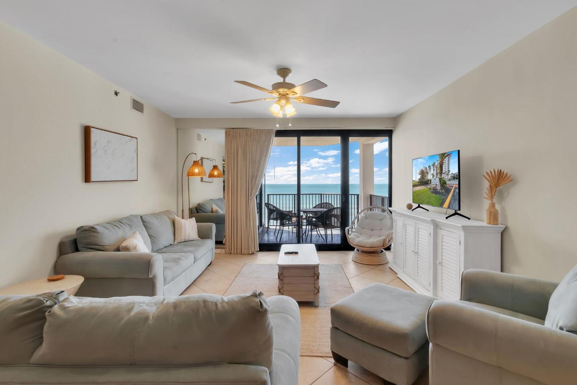 Broadmoor 504 By Collection