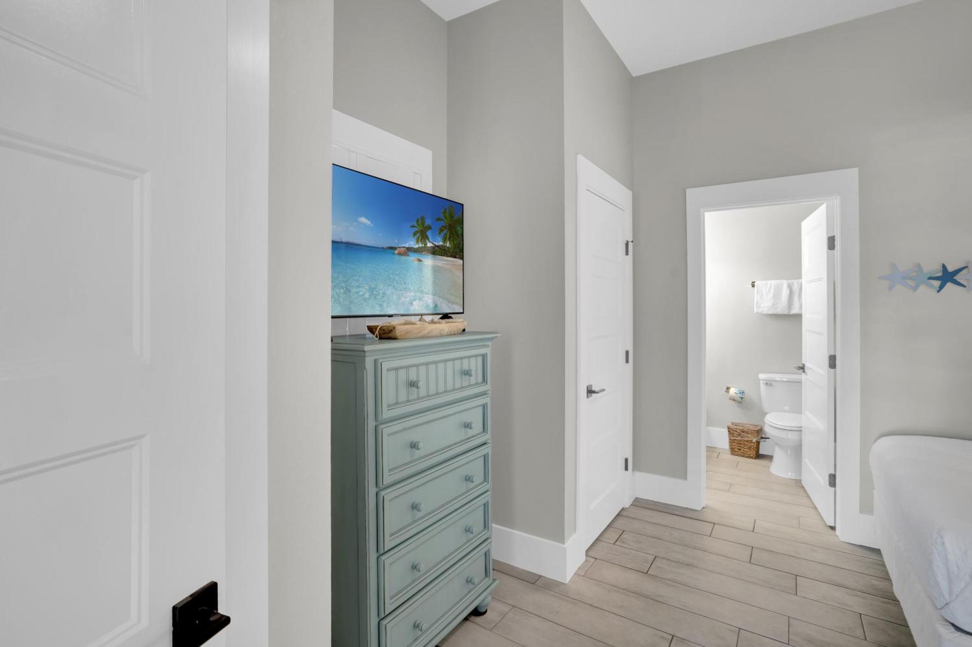 Apartment Phoenix Vii 7116 By Liquid Life Orange Beach