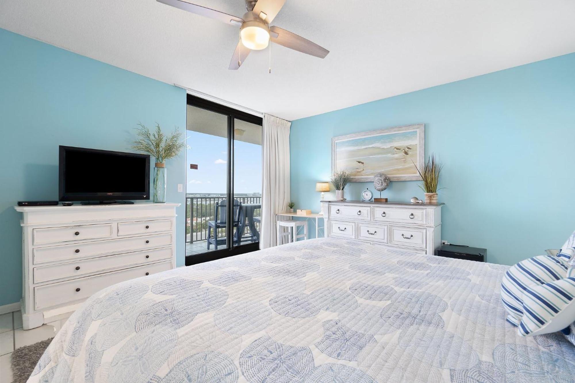 Holiday home Phoenix Viii 81201 By Collection
