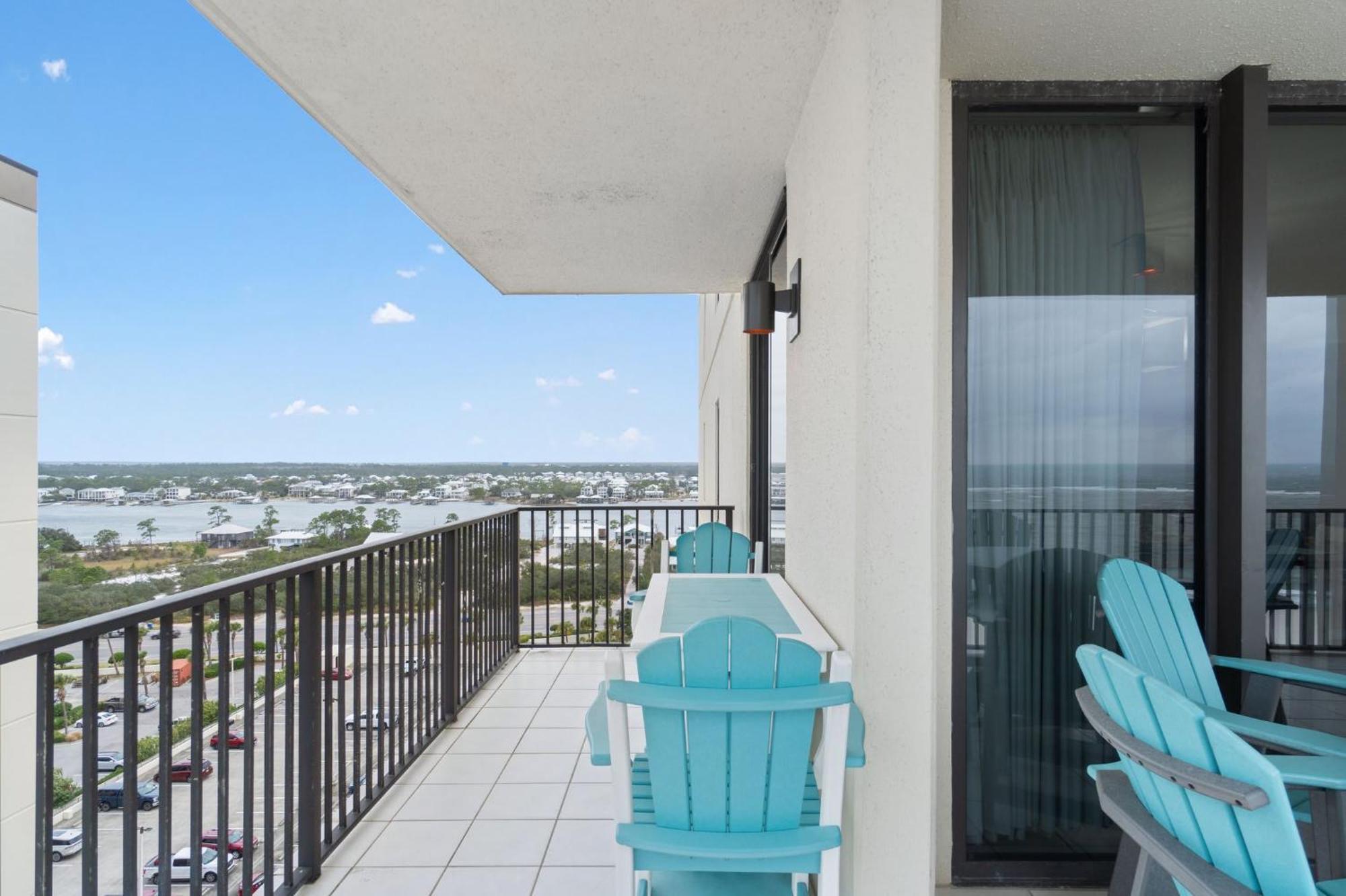 Holiday home Phoenix Viii 81201 By Collection