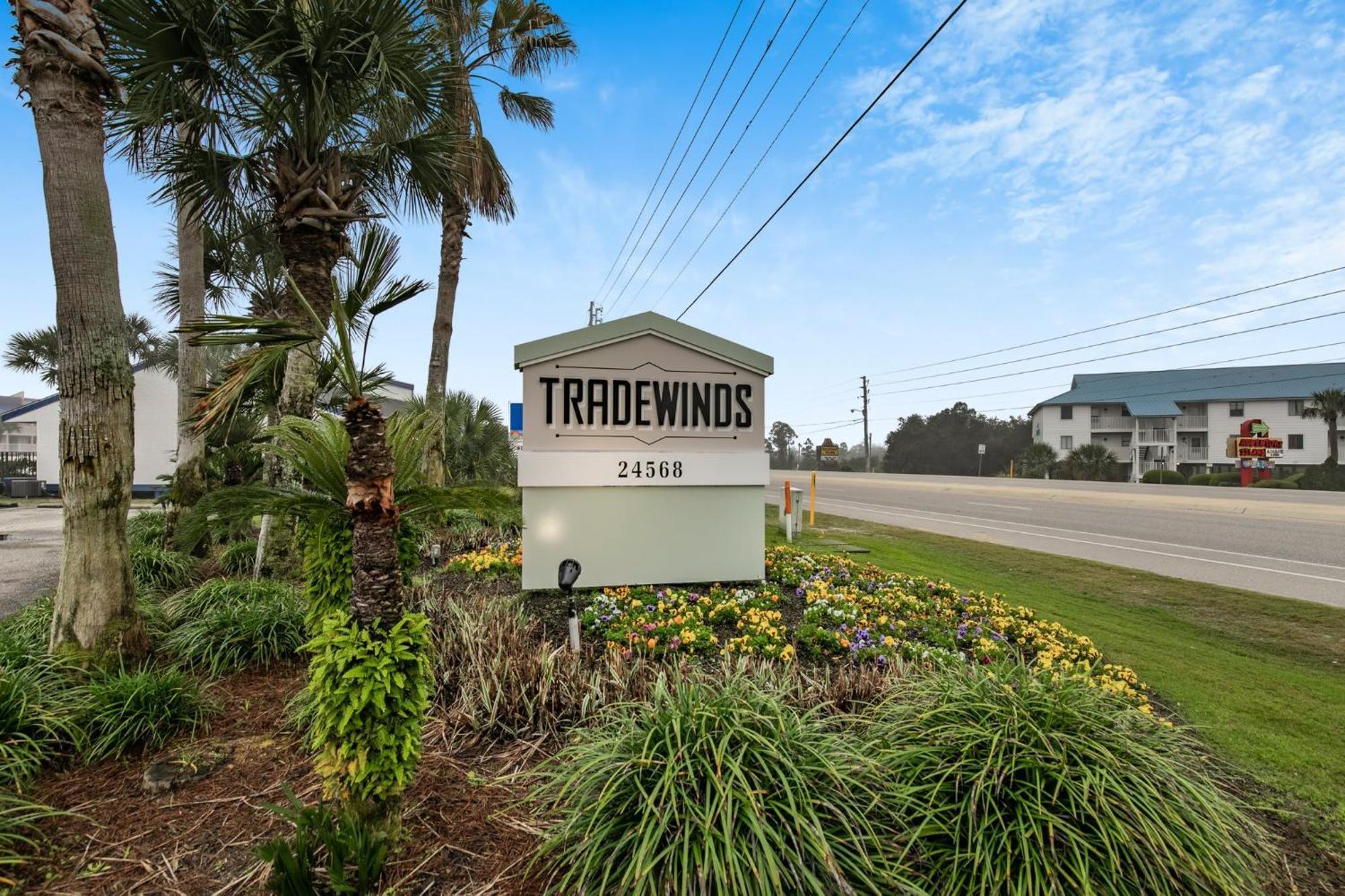 Tradewinds 001 By Collection Holiday home *