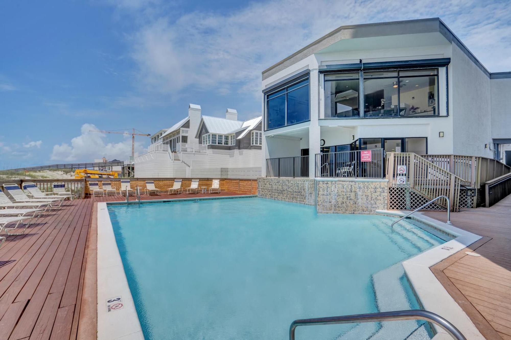 Broadmoor 303 By Liquid Life Apartment *
