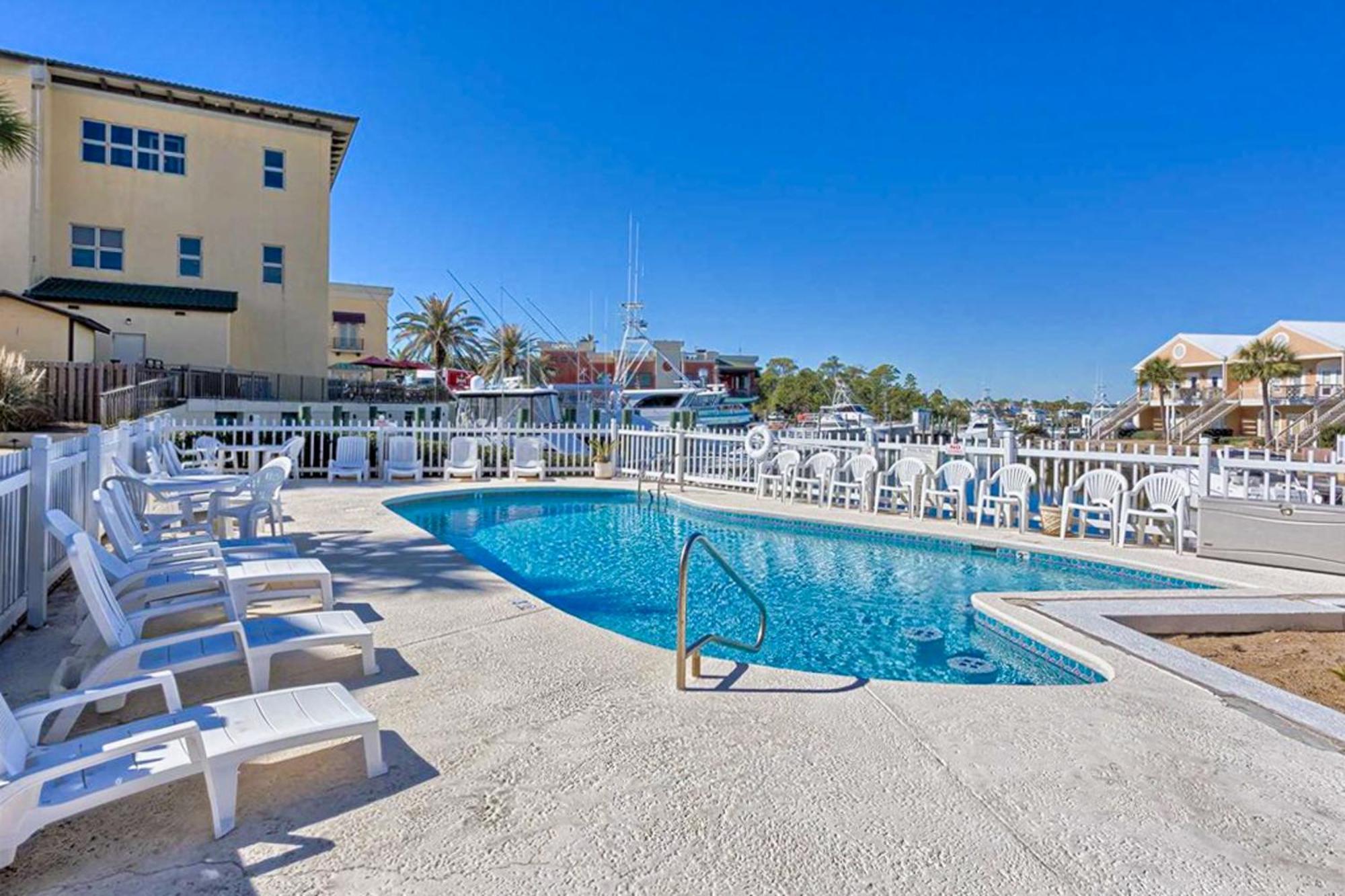 Charter Landing Holiday home *