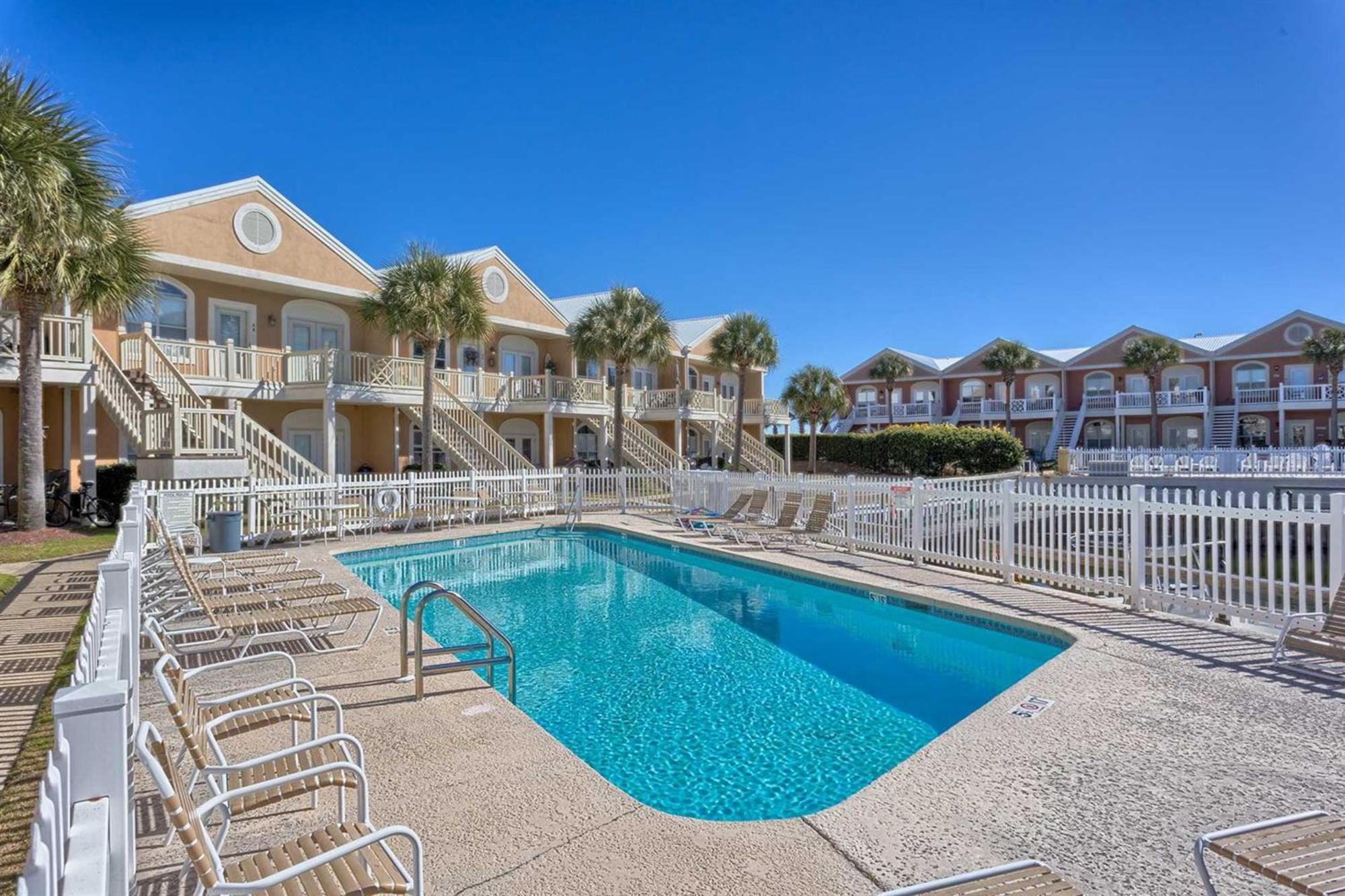 Charter Landing * Orange Beach